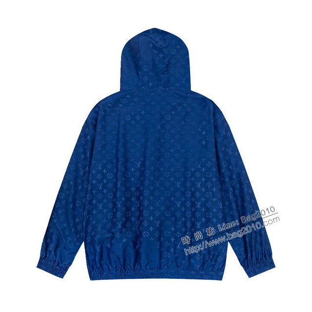 Louisvuitton路易威登Lv專門店2023FW新款刺繡章仔連帽風衣外套 男女同款 tzy3136